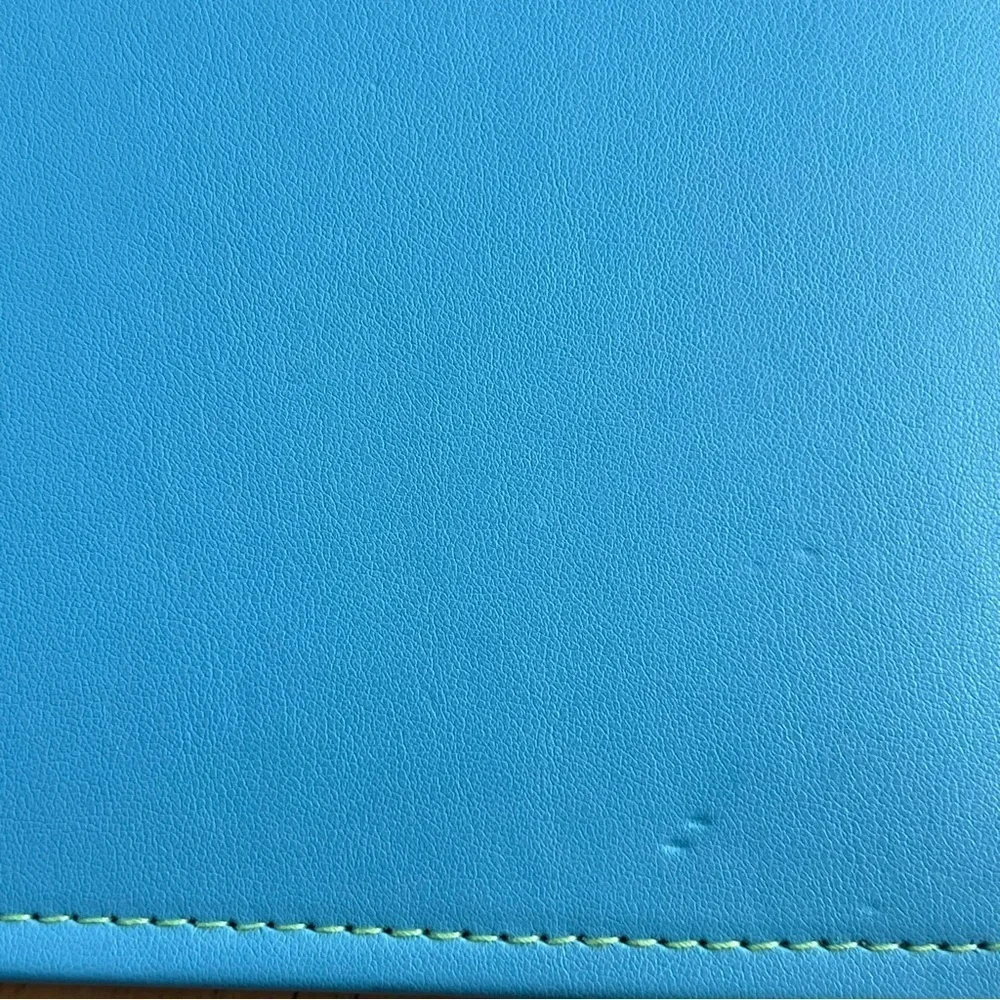 Creative Memories 9 x 9 PicFolio Album 12 Fabric Pages Blue with Green Stitching